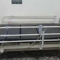 تخت  بیمارستانی
