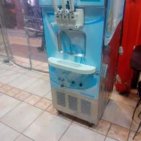 دستگاه بستنی ساز قیفی