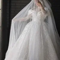 لباس عروس پوشیده و شاین دار