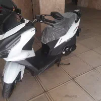 لاکی ایوو ۱۸۵