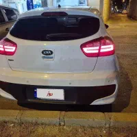 کیا ریو هاچ‌بک