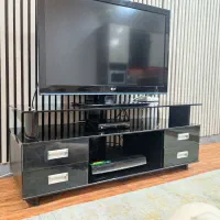 زیر تلویزیونی