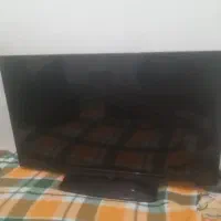 یک دستگاه تلویزون اسنوا ۳۴اینچ