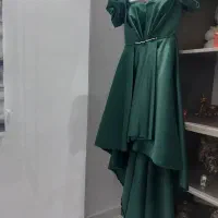 لباس ساتن سبز سایز ۳۸ تنخور شیک