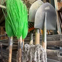 اجاره بیل و کلنگ و جارو بزرگ شهرداری پلاستیکی