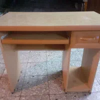 میز التحریر در حد نو