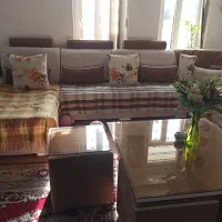 یک دست مبل هشت نفر سالم تمیز وشیک