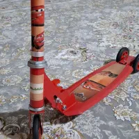 اسکوتر پسرانه رنگ قرمز نو