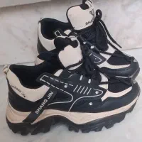 کتونی وکفش