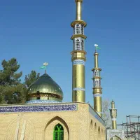 ضریح وگنبد وگلدسته