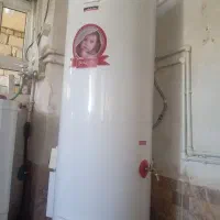 اب گرم کن ایستاده یک 2 ماه کار کرده