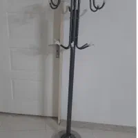 چوب لباسی کاملا سالم