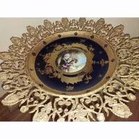 ظروف پایه دار میوه خوری کنارسالنی برنجی