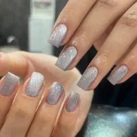 کاشت ناخن، مانیکور، پدیکور