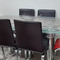 میز ناهارخوری ۶ نفره شیشه‌ای و خارجی