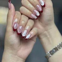 سالن تخصصی کاشت ناخن با تخفیف ویژه