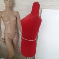 دو عدد مانکن زنانه