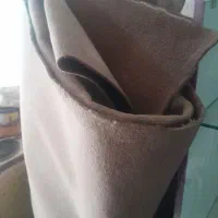 موکت به اندازه ۲۰متر دورنگ سالم و تمیز