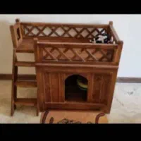 کلبه ی چوبی سگ و گربه