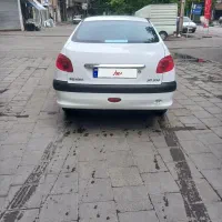 پژو۲۰۶