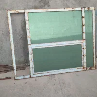 پنجره آهنی