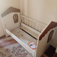 تختخواب کودکانه طرح کلبه کشودار