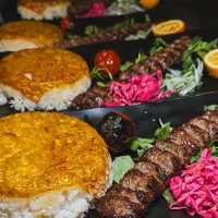 نیازمند ویتر کافه رستوران