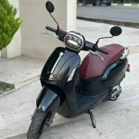 موتور وسپا بنلی پانارئا ۱۴۰۴