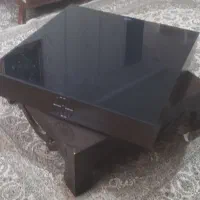 میز بزرگ جلو مبلی گردون