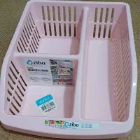 تعدادی وسایل آشپزخانه