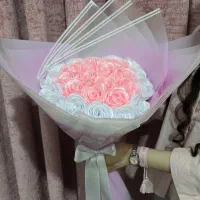 دسته گل رز روبانی