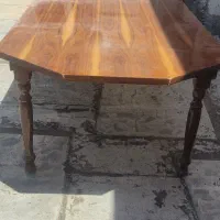 میز ناهار خوری هشت نفره