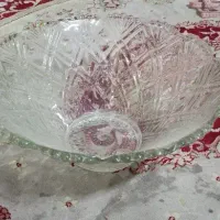 کاسه بشقاب و یک کاسه تک