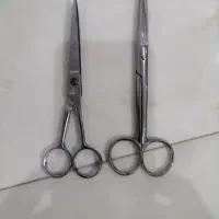 تعدادی قیچی