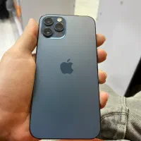 ۱۲ پرو ۲۵۶ zaa