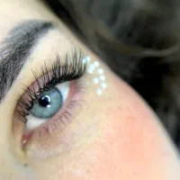 آموزش اکستنشن مژه