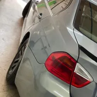 بیامو سری 3 سدان 320i، مدل ۲۰۰۶