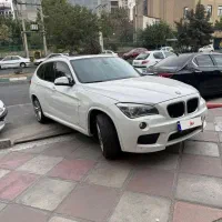 بی ام و x1 2.8