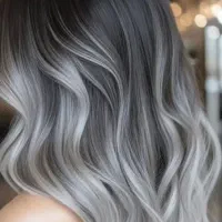 رنگ و لایت مدل مو بلوند بالیاژ آمبره دکلره