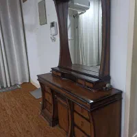 میز توالت (میز آرایشی)