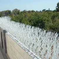 حفاظ شاخ گوزنی روی دیوار