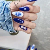 با هر کاشت ناخن یه ژلیش رایگان هدیه تو (اوز)
