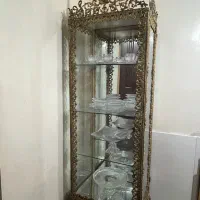 ویترین برنجی