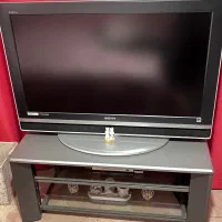 تلویزون‌۴۰ًسونی اصل ژاپن و‌میز زیرش