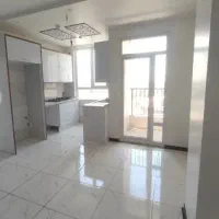 ۷۵ متر ۲ خواب/ غرق نور /فول امکانات