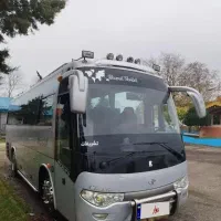 اتوبوس میدل باس ،پیشرو کم کار
