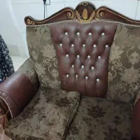 مبل سلطنتی چوب محکم و عالی.