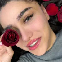 اکستنشن مژه و ژل و بوتاکس+هدیه طلای ۱۸ عیار