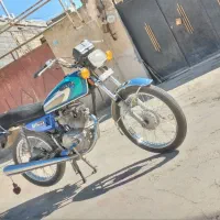 متورسیکلت ۱۲۵ مدل ۸۵ پلاک قدیم