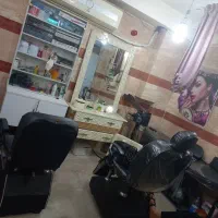 18متر تجاری بر خیابان صادقی